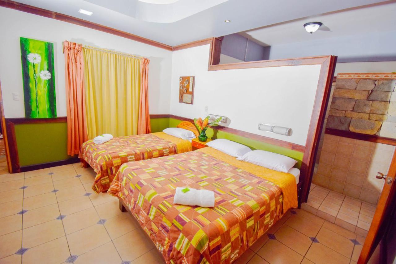 |Hotel Riviera Sabalito Exterior photo